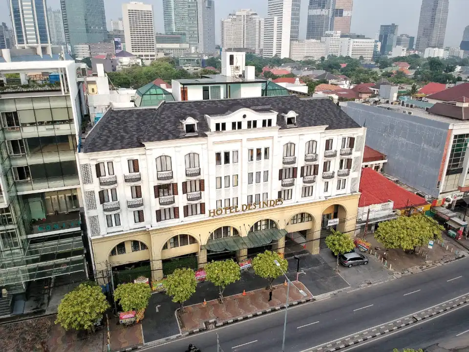 hotel tertua Indonesia